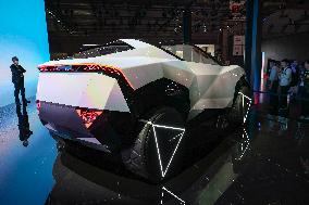 Nissan "Nissan Hyper Punk"